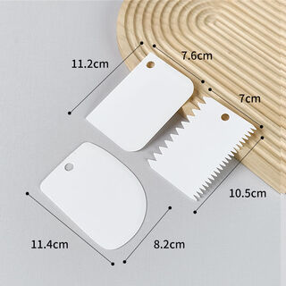 Fantasy scraper gourmet baking scraper transparent scraper large putty scraper wallpaper sticker tool white scraper package 3 pieces in total thickened and durable