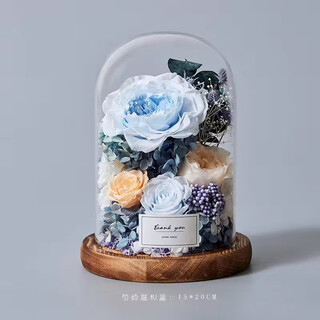 Yingtang immortal flower dried flower real flower rose gift box bouquet decoration for girls and friends for boudoir birthday. many flowers are in gentle blue.