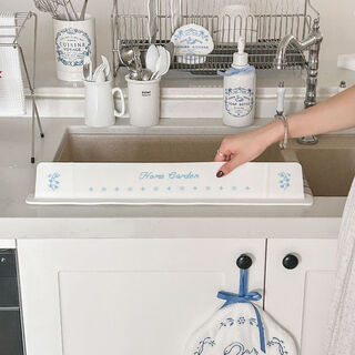 Fantasy blue flower fresh kitchen hand washing sink water retaining strip silicone water retaining plate ready stock