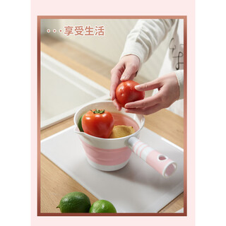 He jiagong silicone water ladle newborn baby silicone foldable ladle creative water ladle children's shampoo cup bath spoon long pink folding pink