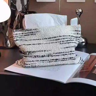 Yusenyi high-end retro style tissue paper box fabric tissue box ornaments living room dining table car desktop tissue box black and white stripes