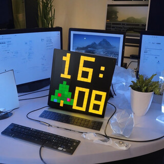 Zailu pixel clock ornaments large digital clock clock living room bedroom smart simple electronic wall clock creative table set black