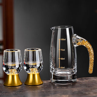 Fantasy high-end gold foil white wine glass set, household small wine glass, wine cup, drinking cup stand with scale, wine dispenser and wine set, diamond cut gold foil wine glass set, 1 pot, 2 cups, diamond gold bottom water drop cup + gold foil wine dispenser