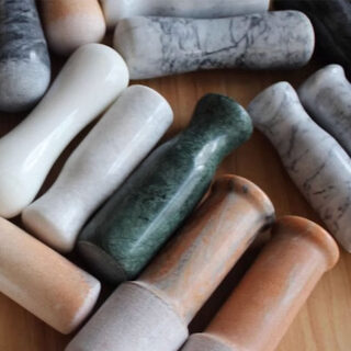 Tuojin imported quality jade garlic mortar from germany, natural stone garlic press, stone mortar, garlic grinder, household pounder, separate stone hammer (without tank)_can note the color