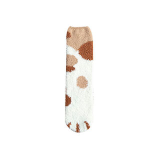 Thickened warm coral velvet cat claw socks girls confinement socks floor socks autumn and winter sleep socks mid-calf socks polka dot coffee 5 pairs one size