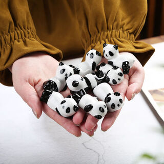 Xinyun jiameng cute cartoon red panda ceramic crafts small ornaments creative hotel dining table chopstick holder chopstick holder household pen holder randomly mixed (different styles are mixed equally) 2 pcs