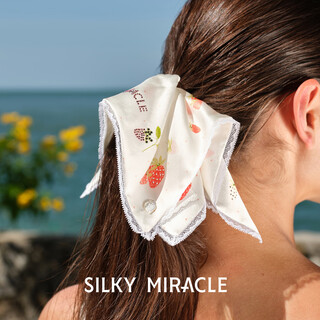 Silky miracle silk crystal scarf with flower strawberry series hair band girl sweet hair accessories high-end gift strawberry garden printed scarf with flower