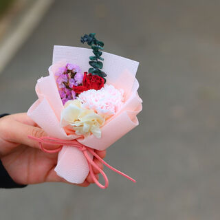 Car aromatherapy air outlet perfume everlasting dried bouquet car decorative ornaments air conditioning fragrance clip rose love letter no. 24