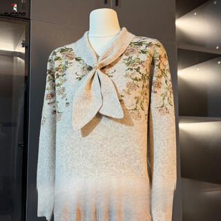 Woodpecker middle-aged mother sweater women's autumn and winter embroidered tops thickened 2026 new middle-aged women's knitted bottoming shirt official flagship camel l 90-110jin jin equals 0.5 kg