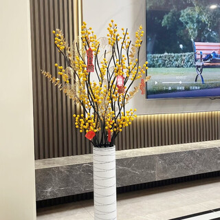 Leaf vein simulated dried flower bouquet, artificial flower ornaments, floor-to-ceiling living room red berry entrance large decorative flower arrangement, golden fruit + ginkgo leaf + eucalyptus, bottle included, free pendant