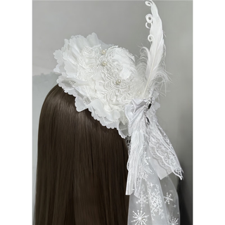 Beast spring, little meow handmade, handmade bird feather top hat, thousand piles of snow, lolita top hat, gorgeous headdress, pre-sale model, white short gauze (to shoulder)
