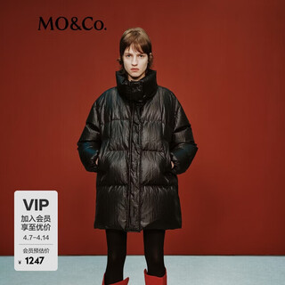 Mo&co.recto designers co-branded 2024 winter new product coated glossy slightly wrinkled down jacket