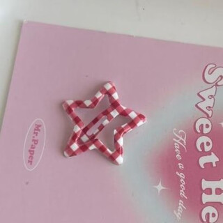 Ziggy rabbit strawberry frappuccino dopamine star hair clip women's plaid cute side bangs broken hair clip headdress white background red plaid 3 pieces