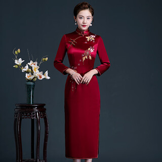 Gu juanninian's mother-in-law's banquet cheongsam dress new wedding banquet mother's dress long large size improved long-sleeved cheongsam