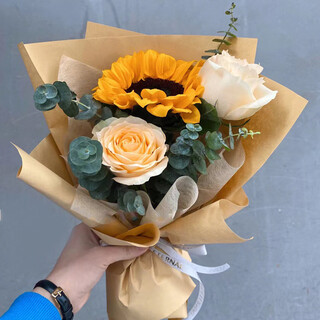 Цветы, День Святого Валентина, доставка в тот же город, одиночные розы, гвоздики, подсолнухи, тюльпаны, букеты цветочной компании, букеты с шампанским из подсолнечника (минимум 3 букета для доставки), доставка в тот же город, поддержка дат встречи