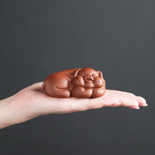 Yuxuan purple sand tea pet ornaments blessed pig handmade can raise tea and play tea art piglet fortune tea tray tea worm tea with blessed pig-red mud