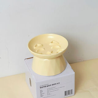 Raft core slow food bowl cat ceramic double hole cute cat face shape ceramic cat rice bowl tall leg neck guard teddy bichon frize cat face shape slow food bowl - milk yellow ceramic bowl collect and follow for priority delivery