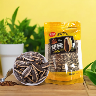 Dai yonghong snacks, roasted seeds and nuts, original large slices of sunflower seeds, original sunflower seeds, packaged melon seeds, casual snacks, sunflower seeds, original sunflower seeds 158g*1 pack