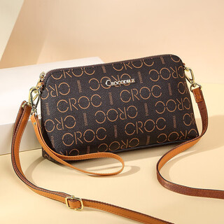 鳄鱼恤女士手腕包随身小包印花单肩包包简约斜挎女包生日礼物V673啡