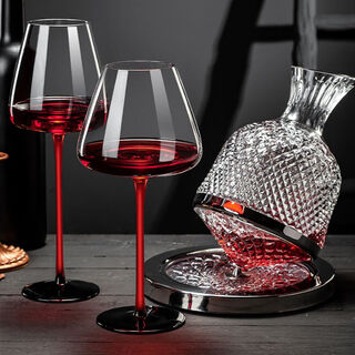 Swarovski red wine glass burgundy black tie red wine glass wine glass set complete set rotating decanter + 480ml red wine glass 4 pieces