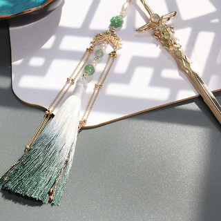 Rong xia sword hairpin, tassel hairpin, ancient style hanfu accessories, decorative styling headwear, hairpin, hairpin, simple ancient style, sword hairpin pendant, tassel style.