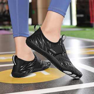 Ruizhilang indoor fitness shoes men's squat skipping rope jumping shoes anti-slip women's pilates yoga deadlift breathable comprehensive training shoes chang 515 black gray (one size smaller) 44