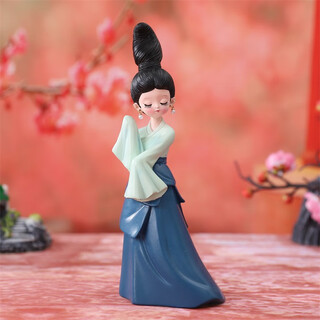 The only national trend is this green ornament, cute cartoon creative doll model, toy decoration, car desktop small ornament, hand-raised large size, about 10*7*24cm