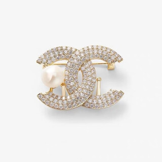 Quamerins trendy personality crystal brooch high-end women's luxury pin suit coat with the same style as the video