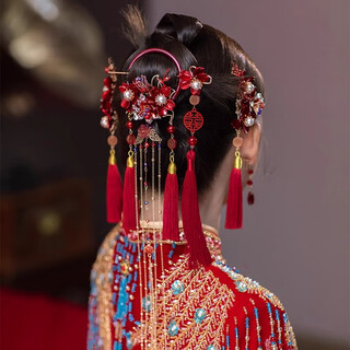 Ancient bridal xiuhe headdress, golden phoenix crown, chinese wedding costume, tassel hair accessory, showy face, small xiuhe clothing accessories, new chinese style back-pressed xiuhe hair accessory, ear clip style