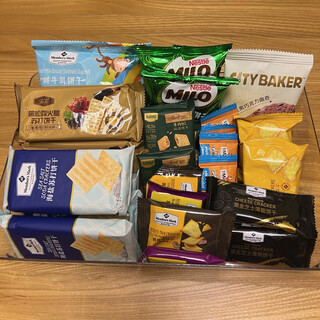 Sam s sam's club store purchasing biscuits, family photos, snacks gift packs, 11 styles, 30 packs