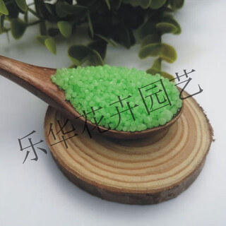 Urea nitrogen, phosphorus and potassium compound fertilizer, phosphate fertilizer, potassium fertilizer, flower fertilizer, flower plant potted vegetable fertilizer, general flower fertilizer, green urea 6jin jin is equal to 0.5kg