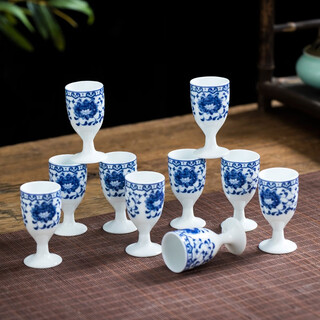 Tao qinquan white wine cup, ceramic goblet, wine set, small wine cup, jingdezhen blue and white porcelain, fortune lotus 10 wine glasses
