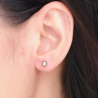 Qianying jewelry platinum earrings pt950 white gold earrings for men and women, round ball smooth beads, single mini earring, weighing about 0.6-0.8 grams, single price will be sent one