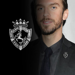 Yuedie (yuedie) korean fashion brooch men's suit corsage retro horse rhinestone badge high-end clothes chest decoration pin accessories