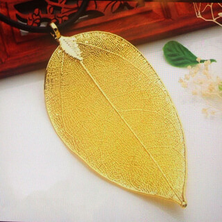 Zhennuo gold-plated leaf pendant, gold leaf couple, korean style jewelry pendant, gold branch and jade leaf necklace, gift for mother, girlfriend