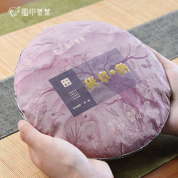 Fengyin time chenxiang cake tea banzhang ripe 357g