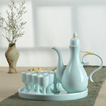 Mo shang xianhong ceramic wine set wedding liquor sake cup qing style retro flask chinese style household xianglong high-end gift box set celadon style (gift box with porcelain tray)