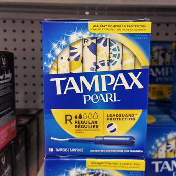 Danbis canadian purchase of danbis tampax easy-to-push long/short catheter tampons with built-in sanitary napkins l size small 1 flow 18 pieces