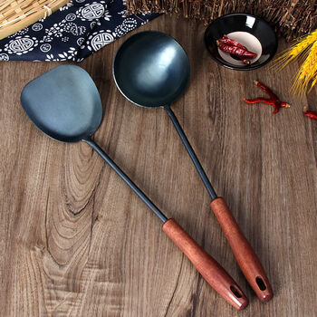 Zhangqiu authentic iron pot spatula iron spoon old-fashioned handmade spatula uncoated household cooking wok spatula extended handmade anti-scalding spatula + pot spoon fine wooden handle