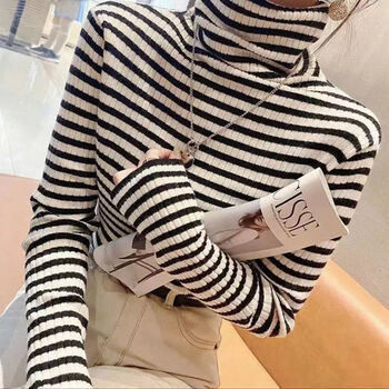 Duodiyashang striped new fashion style inner high collar knitted bottoming shirt for women 2023 autumn slim long sleeves versatile high collar trend black and white strips one size