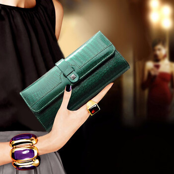Sephoron fashionable green genuine leather long wallet for mobile phones feminine 2026 new folding large capacity wallet clutch green