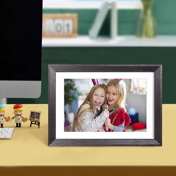 Patriot (aigo) smart digital photo frame dp10 10.1 inches wechat remote photo transfer wifi high-definition electronic photo album touch screen picture video player dp10 pro standard 16g sandalwood color