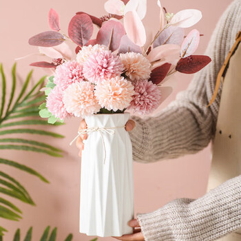 Shengshi taibao ceramic vase ornaments flower arrangement small vase hydroponic flower container desktop decoration origami white porcelain 19cm