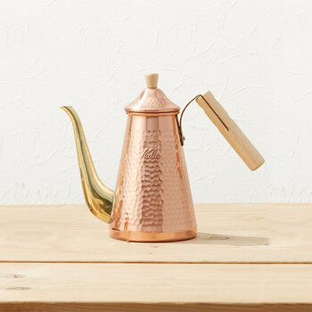 Kalita japanese kalita hand-pour pot japanese-style hand-pour coffee pot hammer-eye copper pot long mouth hand-pour fine mouth pot 700ml copper coffee pot with wooden handle produced in yanshi