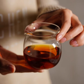 Chomu glass sharing cup tasting cup coffee sharing pot set hanging ear hand brewed coffee cup coffee pot tea fair cup large money bag male cup 250ml