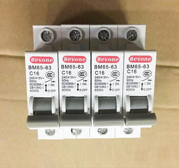 Beijing beiyuan small circuit breaker bm65-63/1p2p3p4p c1 20a 25a 32a 63 20a 1p