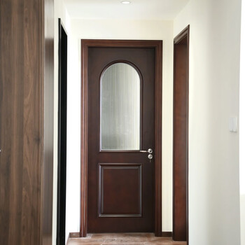 Chongqing xiaoxiao wooden door new chinese style retro paint changhong glass door silent and environmentally friendly solid wood composite paint