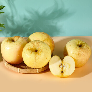 Guzhaishan shandong yantai qixia venus golden cream ugly fuji apple fresh net weight 4.5 catties ordinary pack