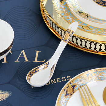 Ruijiu three-dimensional relief gold bone china spoon ceramic small spoon rice spoon exquisite porcelain spoon spoon seasoning spoon mago versailles bone china small spoon