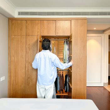 Good birds and good woods waterfall wardrobe collection customized solid wood wardrobe log full wall wardrobe overall bedroom to top carpenter xiaoqiang hangzhou丨white oak丨2.14*2.40m